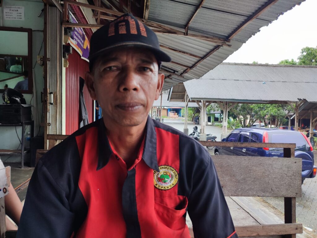 Pedagang Pasar Bintan Center