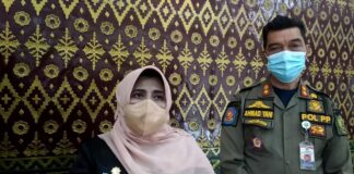 Pedagang Pasar Bintan Center