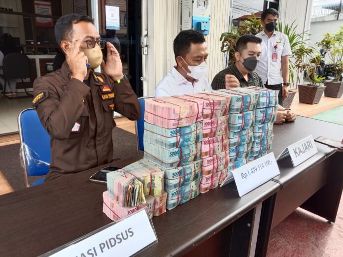 Penyidik Kejari Bintan