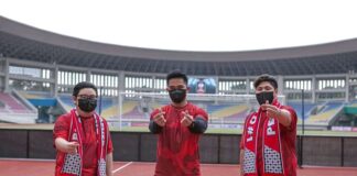 Artis Pemilik Club Sepakbola