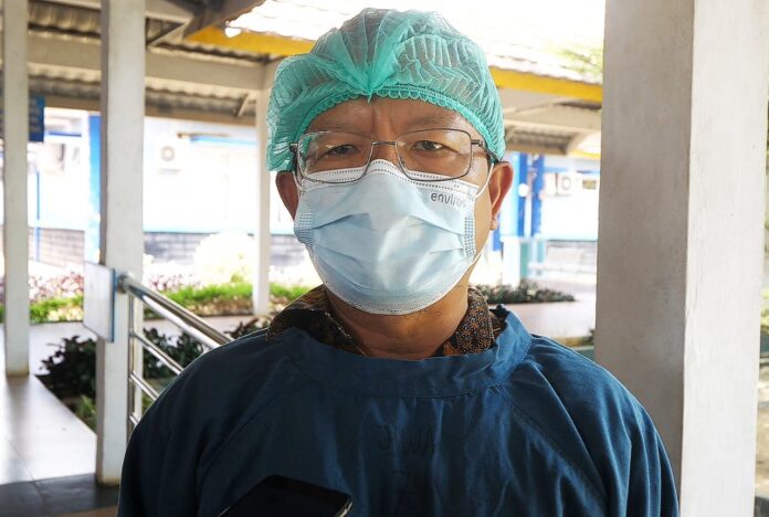 Warga tertular Omicron