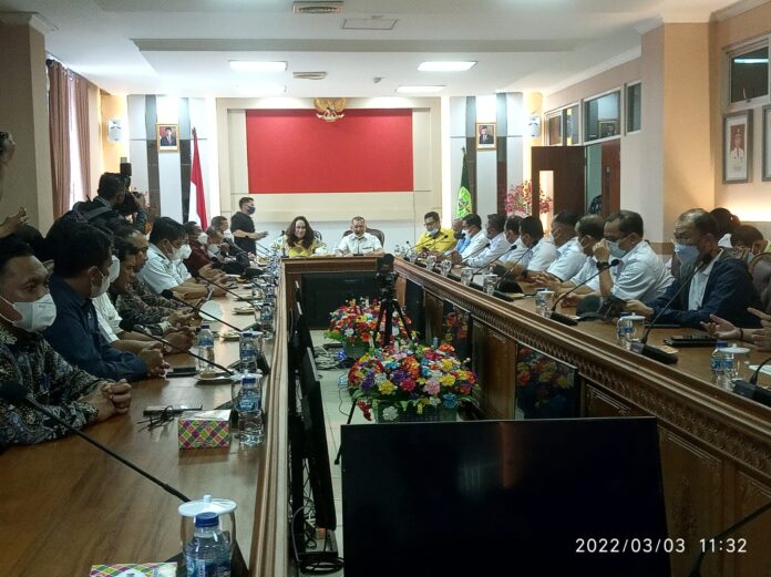Sambut Anggota DPR RI