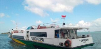 Kapal MV Lintas Kepri