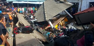 Pasar KUD Tanjungpinang Roboh