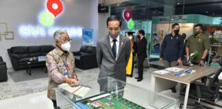 Jokowi Kunjungi Migas Corner