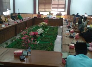 Komisi I Gelar RDP dengan Warga RW 04 Perumahan Taman Seruni Indah Batam