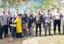 Ciptakan Lingkungan Nyaman, Kelurahan Letung Gelar Jumat Bersih