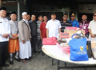 Wawako Pekanbaru Salurkan Bantuan ke Keluarga Korban Kebakaran Rumah