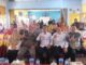 Iskandarsyah Serahkan Kartu PIP untuk Siswa SD di Karimun