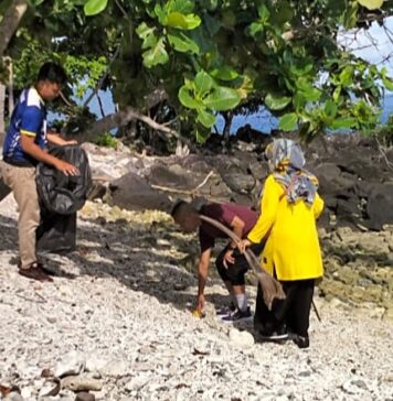 Hari Laut Sedunia, DP3 Anambas Aksi Bersih Pantai Desa Tiangau 