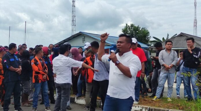 Tangis Pemuda Lingga, Daerah Kaya Sumber Daya Tapi Rakyat Hidup Kesulitan