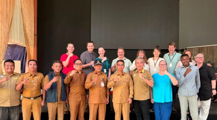 Bupati Karimun Apresiasi Bhakti Sosial Global Eyeglass Ministry Bersama GBI