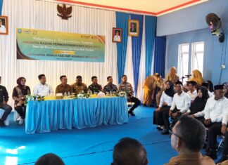 Bupati Anambas Hadiri Pelantikan 15 Anggota BPD di Jemaja 
