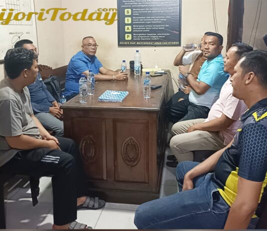 Kades dan BPD Impol Laporkan Dugaan Pemukulan Pemain ke Polsek Jemaja