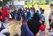 Permainan Tradisional Semarakkan HUT ke-81 RI di Desa Landak 