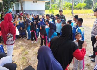 Permainan Tradisional Semarakkan HUT ke-81 RI di Desa Landak 