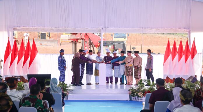 Mendagri Resmikan Pembangunan Museum dan Monumen Bahasa Nasional di Pulau Penyengat