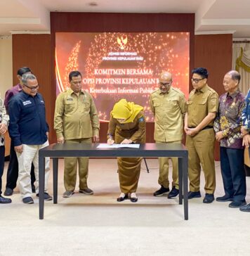 43 OPD Pemprov Kepri Tandatangan Komitmen Keterbukaan Informasi Publik