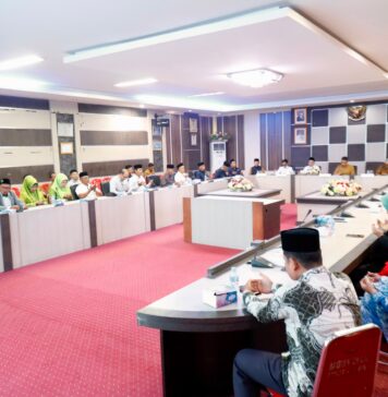 Bupati Karimun Targetkan Zakat Jadi Motor Pengentasan Kemiskinan
