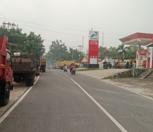 Antrian Solar Meresahkan, Supir di Natuna Mengeluh