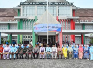 Aneng Pimpin Upacara Hari Jadi ke-24 Provinsi Kepri di Anambas