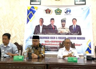 Kemenag Batam Bersama PWI Kepri Perkuat Kemampuan Jurnalistik Guru Madrasah