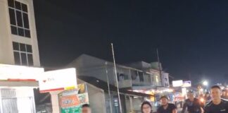 Singkep Cycling Community Gelar Gowes Malam Perdana